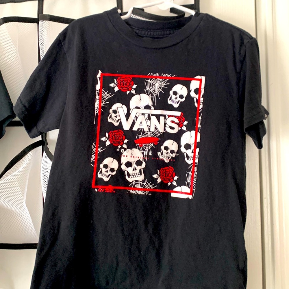 Vans size 5 shirt
